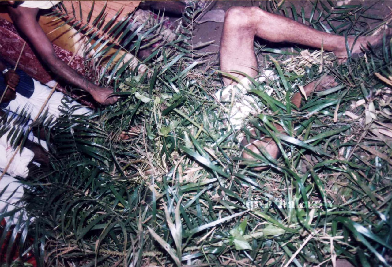 ദിക്കുബലി, അടവി