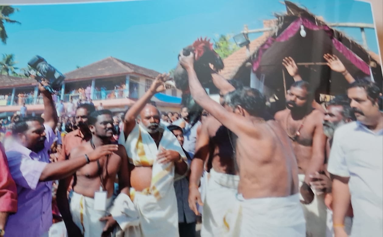 കാപ്പ് അഴിക്കൽ